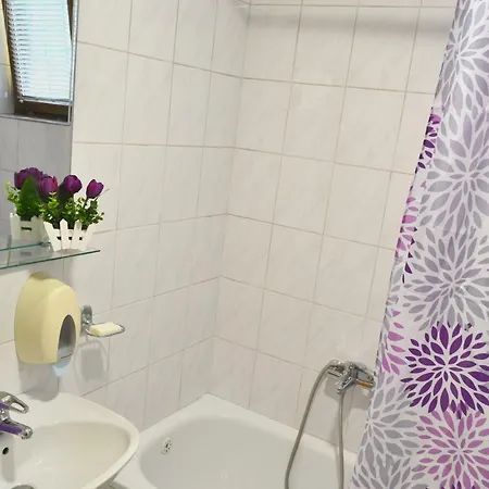 Riverside #1. View Over Fortress Kastel Apartment *